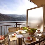 5 Luxury Apartments-by Italian Stylish, Executive, Contemporary, Ribolla Azzuro, Penthouse Appartement Laglio