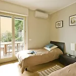 5 Luxury Apartments-by Italian Stylish, Executive, Contemporary, Ribolla Azzuro, Penthouse アパート ラーリオ