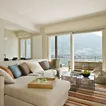 5 Luxury Apartments-by Italian Stylish, Executive, Contemporary, Ribolla Azzuro, Penthouse * ラーリオ