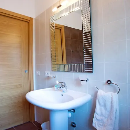 Appartement 5 Luxury Apartments-by Italian Stylish, Executive, Contemporary, Ribolla Azzuro, Penthouse Laglio