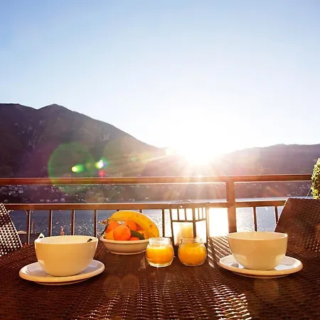 5 Luxury Apartments-by Italian Stylish, Executive, Contemporary, Ribolla Azzuro, Penthouse Appartement Laglio