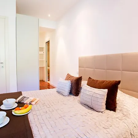 Appartamento 5 Luxury Apartments-by Italian Stylish, Executive, Contemporary, Ribolla Azzuro, Penthouse Laglio