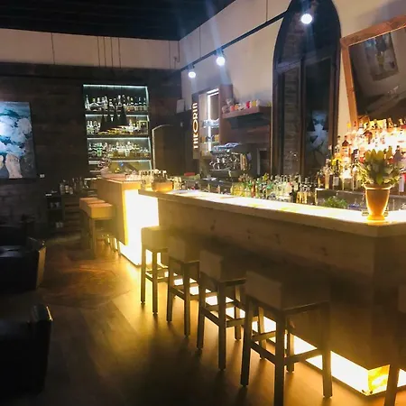 5 Luxury Apartments-by Italian Stylish, Executive, Contemporary, Ribolla Azzuro, Penthouse *