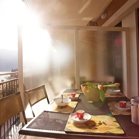 Apartamento 5 Luxury Apartments-by Italian Stylish, Executive, Contemporary, Ribolla Azzuro, Penthouse Laglio